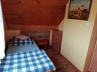 Дома для отпуска Domki nad Stawem Uherce Uherce Mineralne Шале с двумя спальнями-16